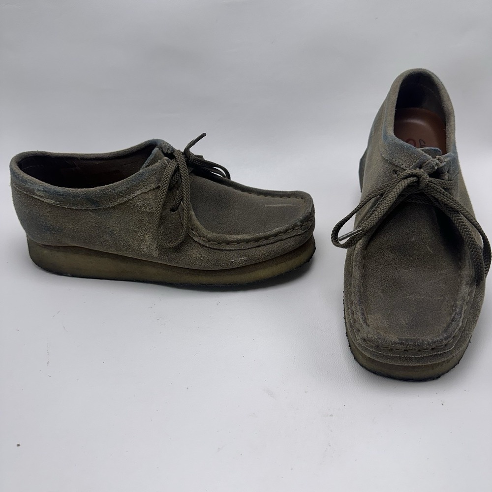 Clarks Originals Wallabee 78985 women's taupe suede desert shoes Crepe size 6.5M